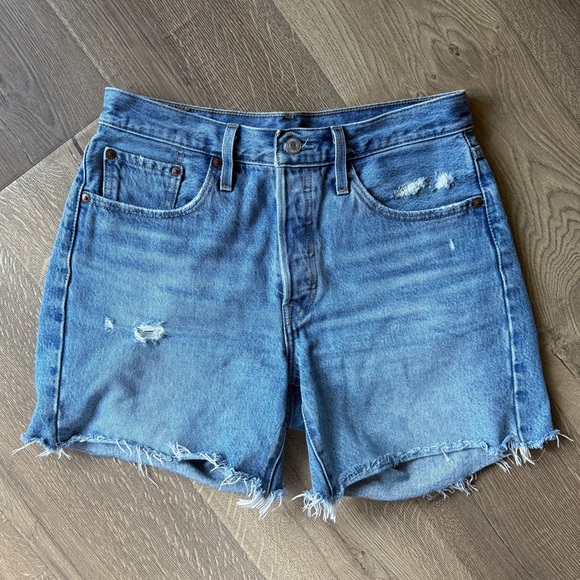 Levi's Blue Distressed Jean Shorts with Raw Hem - Picture 1 of 4